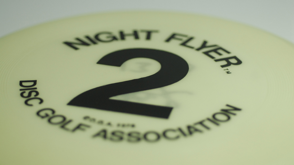 frisbee net the classic no trademark band midnight flyer a midnight flyer disc